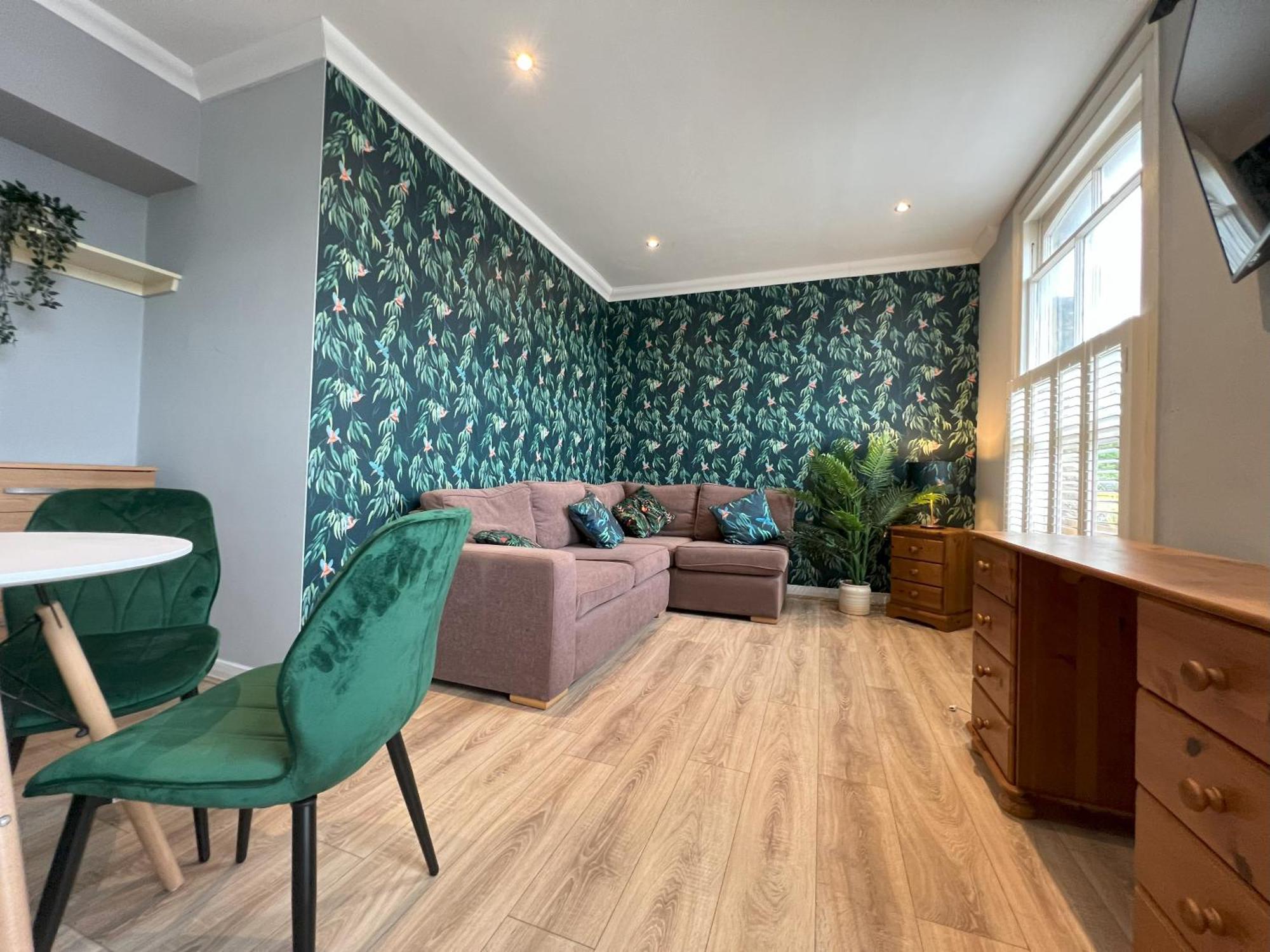 Apartamento Two Bedroom Flat In